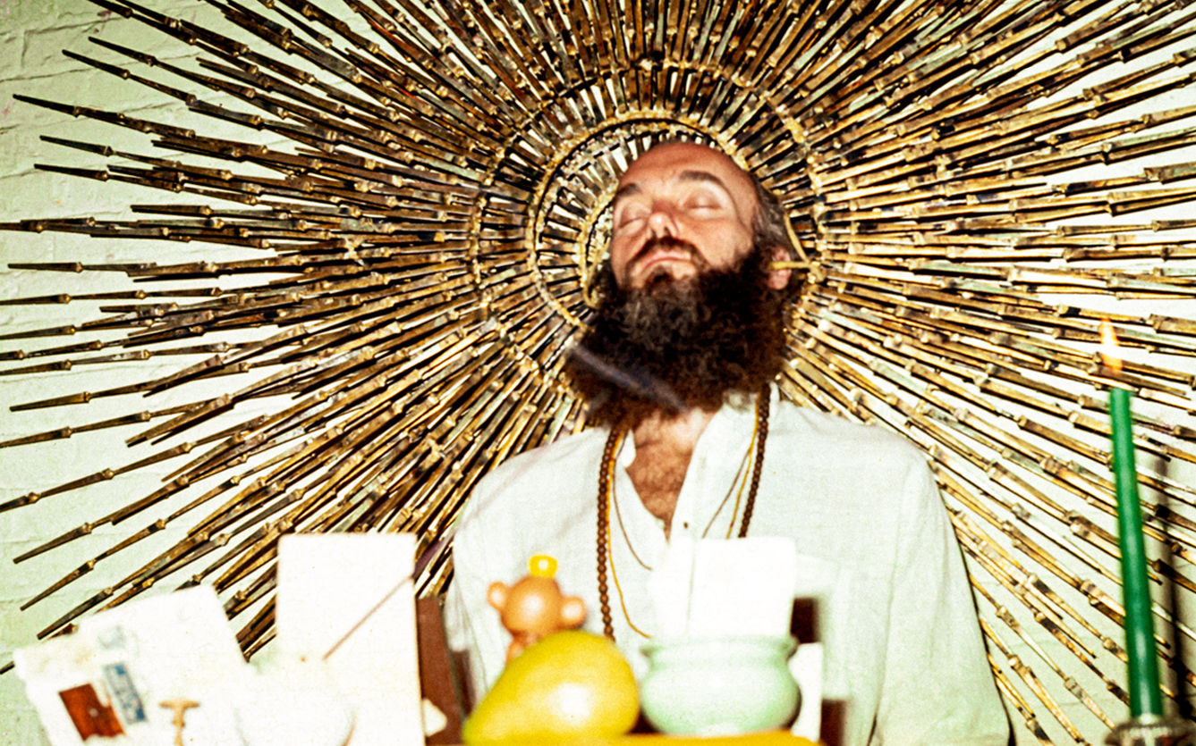 In this late 1970's Dharma talk from New Lebanon, NY, Ram Dass explores the innate power of reducing ourselves to Zero in order to be truly effective individuals in our practice, service, and being.