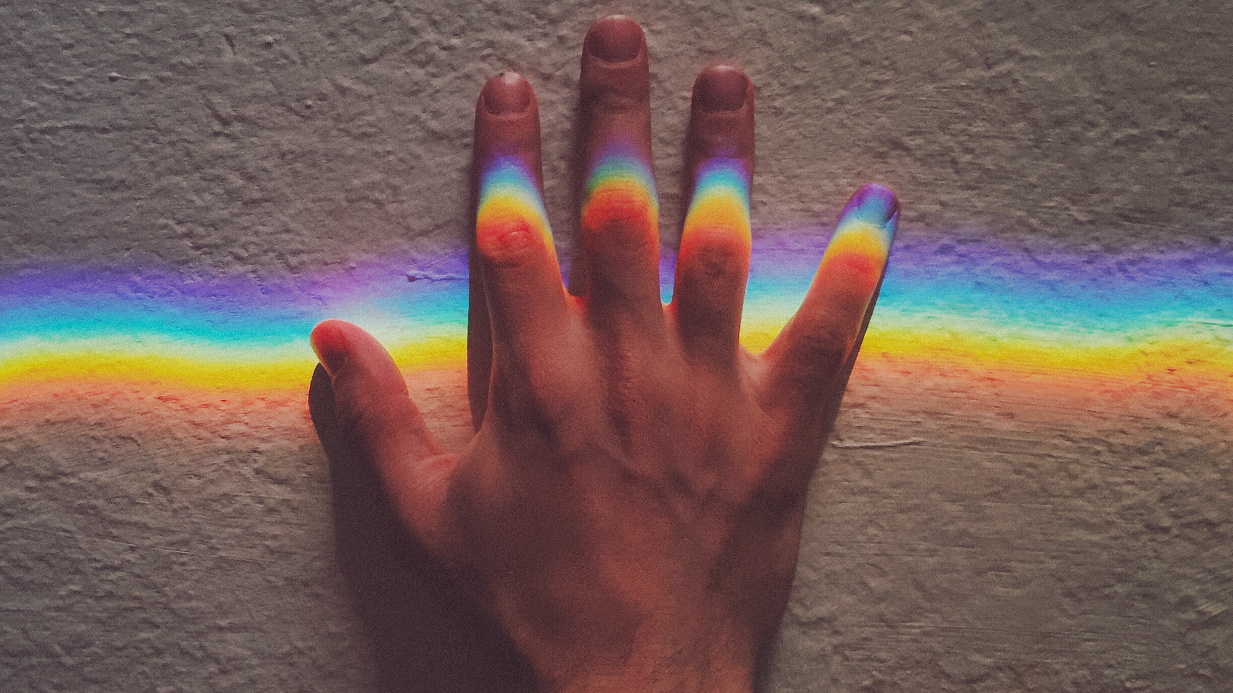 Illuminating the path of Oneness, RamDev embarks on an exploration of nonduality and shares a guided meditation practice inviting us into the spacious, blissful essence of the non-grasping mind.